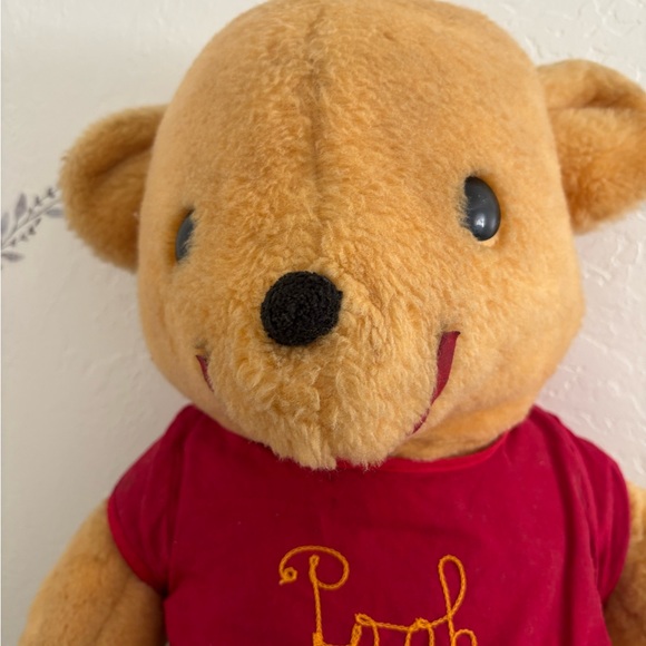 Vintage Classic Pooh Bear Plush - Picture 3 of 7